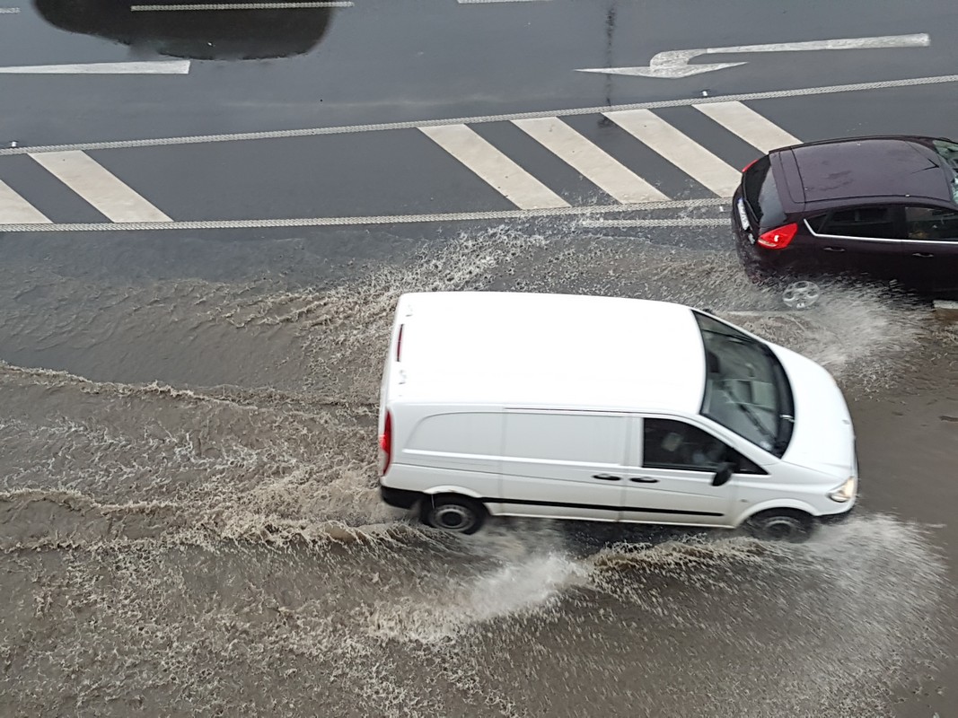 Potopa, Štefánikova a Hodžova ulica v Nitre, 24.júl 2017