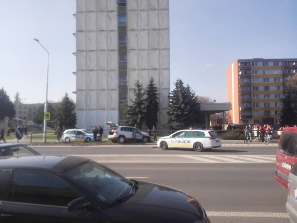 Policajný zásah Štefánikova ulica Nitra