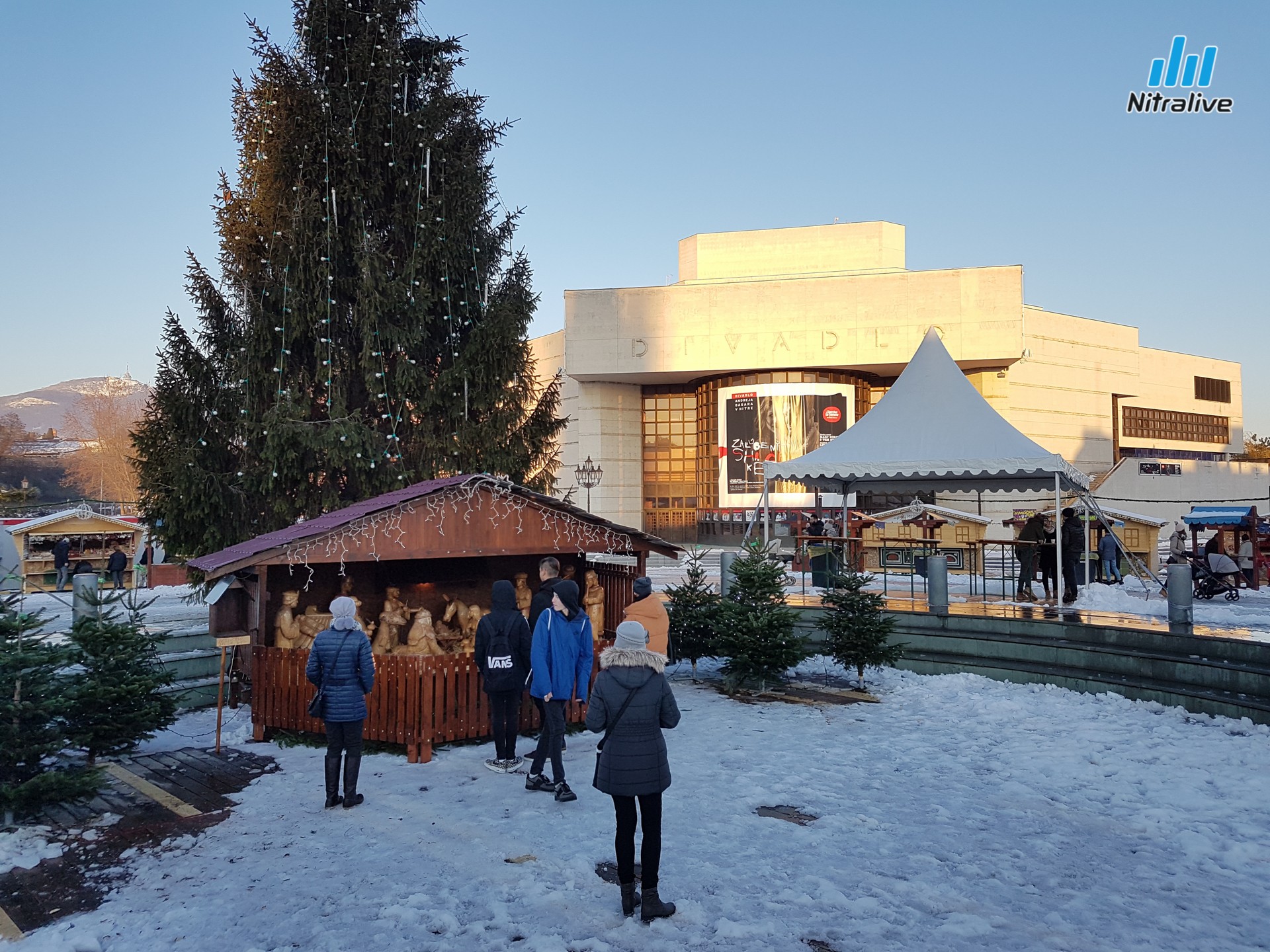 Vianočné mestečko v Nitre je otvorené