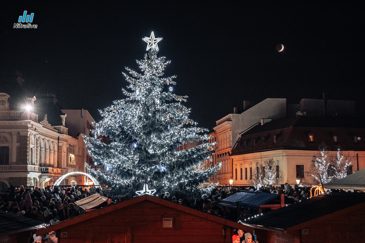 Vianoce Nitra 2023: Vianočné mestečko, Mikuláš, Advent na hrade, fotogaléria