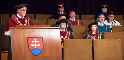 Bolo spojené so slávnostnou inauguráciou dekana Fakulty sociálnych vied a zdravotníctva Univerzity Konštantína Filozofa v Nitre a s odovzdaním Ceny rektora za vedeckú a umeleckú činnosť za rok 2014