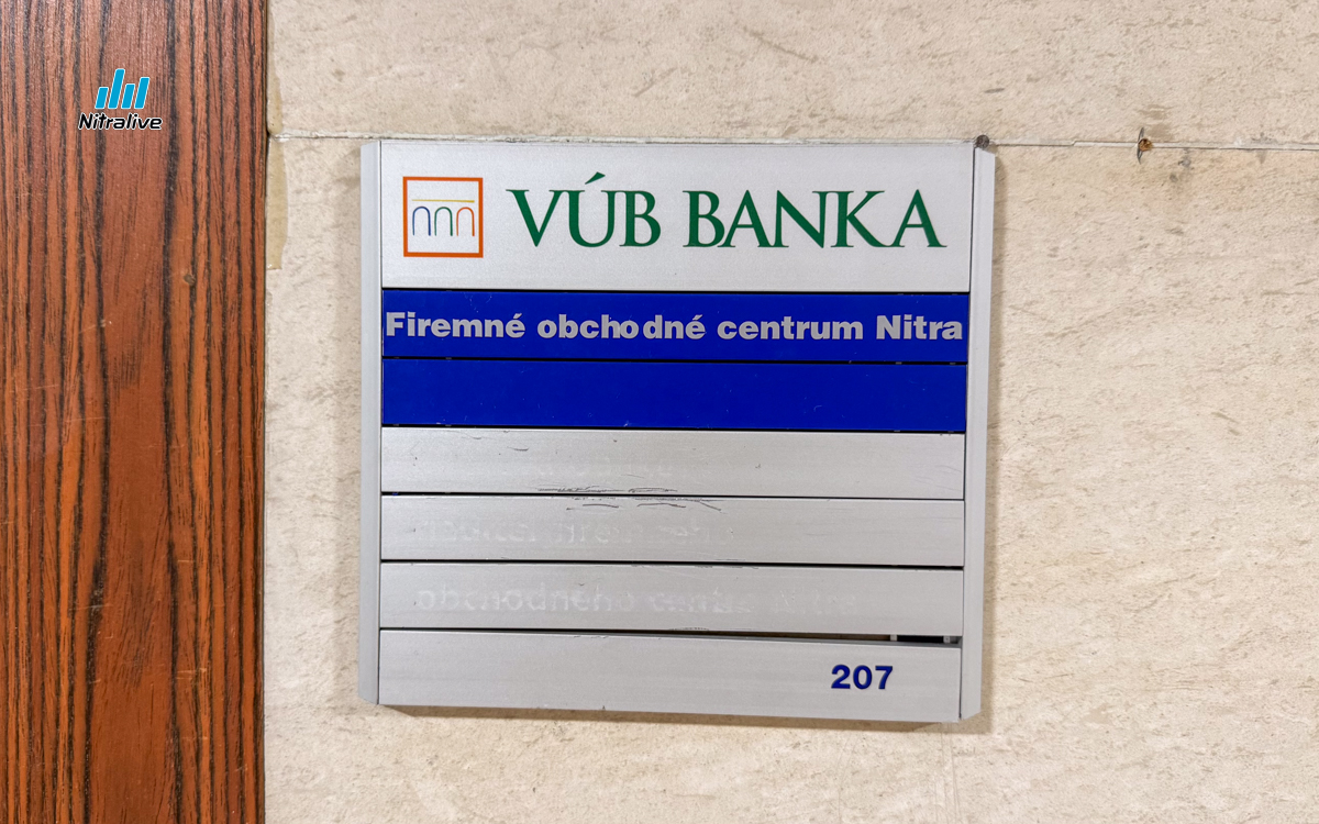 Budova VÚB Nitra, interiér