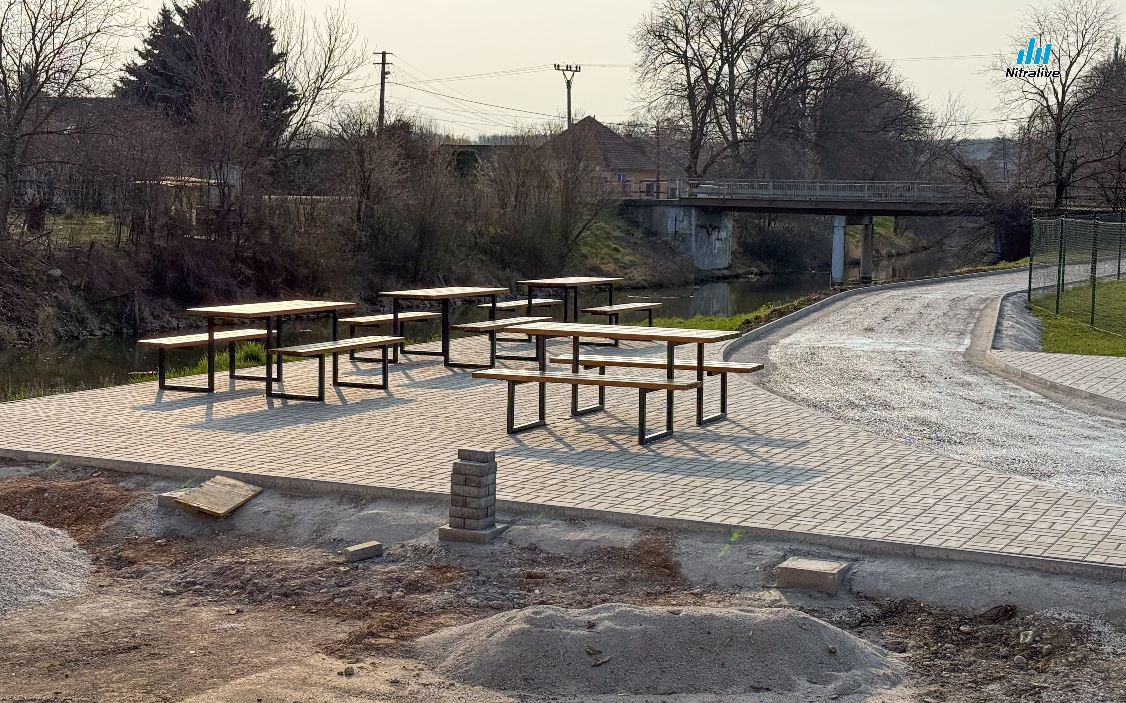 Cyklotrasa prepoj - Krškany, Nitra pri starom mlyne