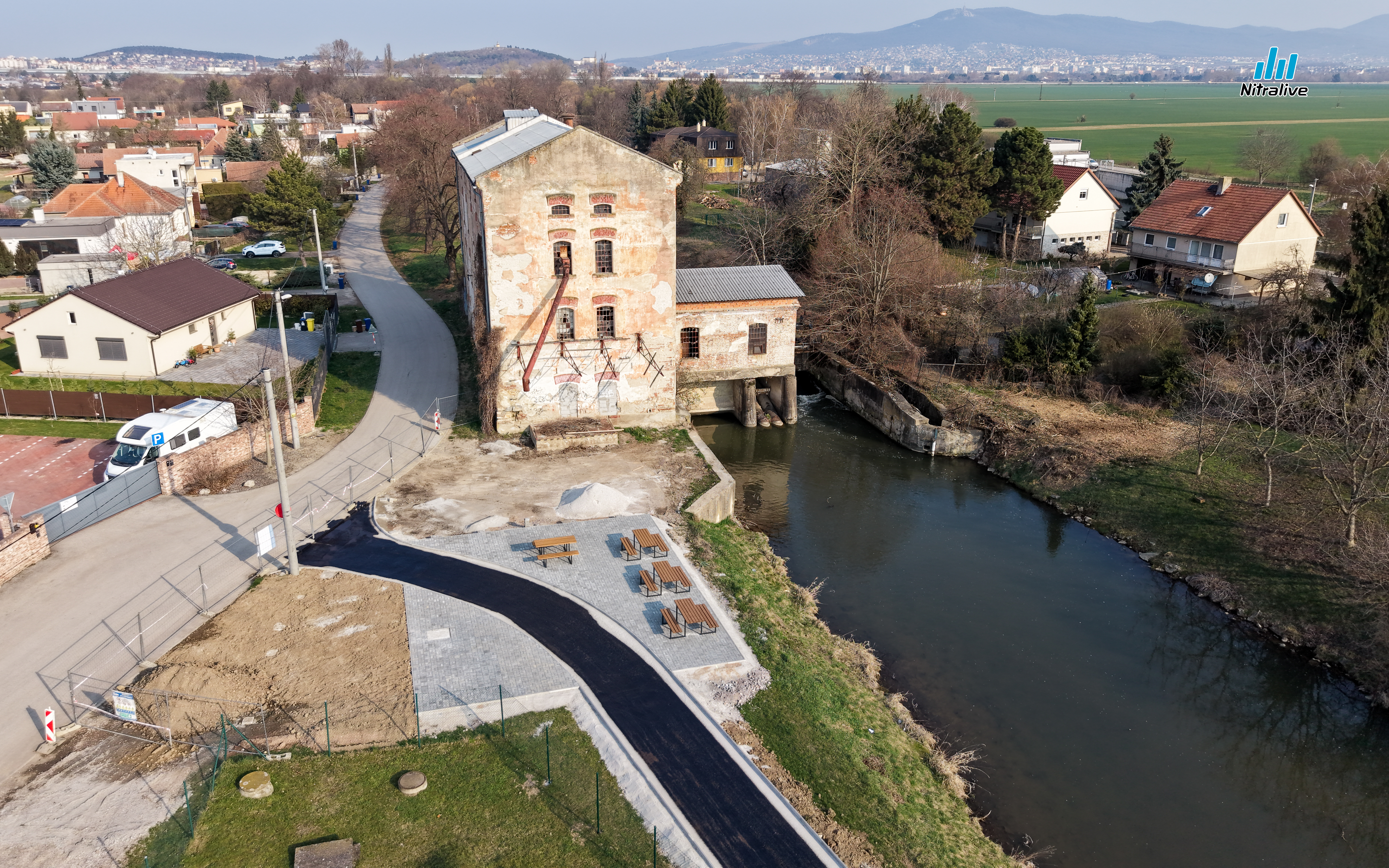 Cyklotrasa prepoj - Krškany, Nitra pri starom mlyne