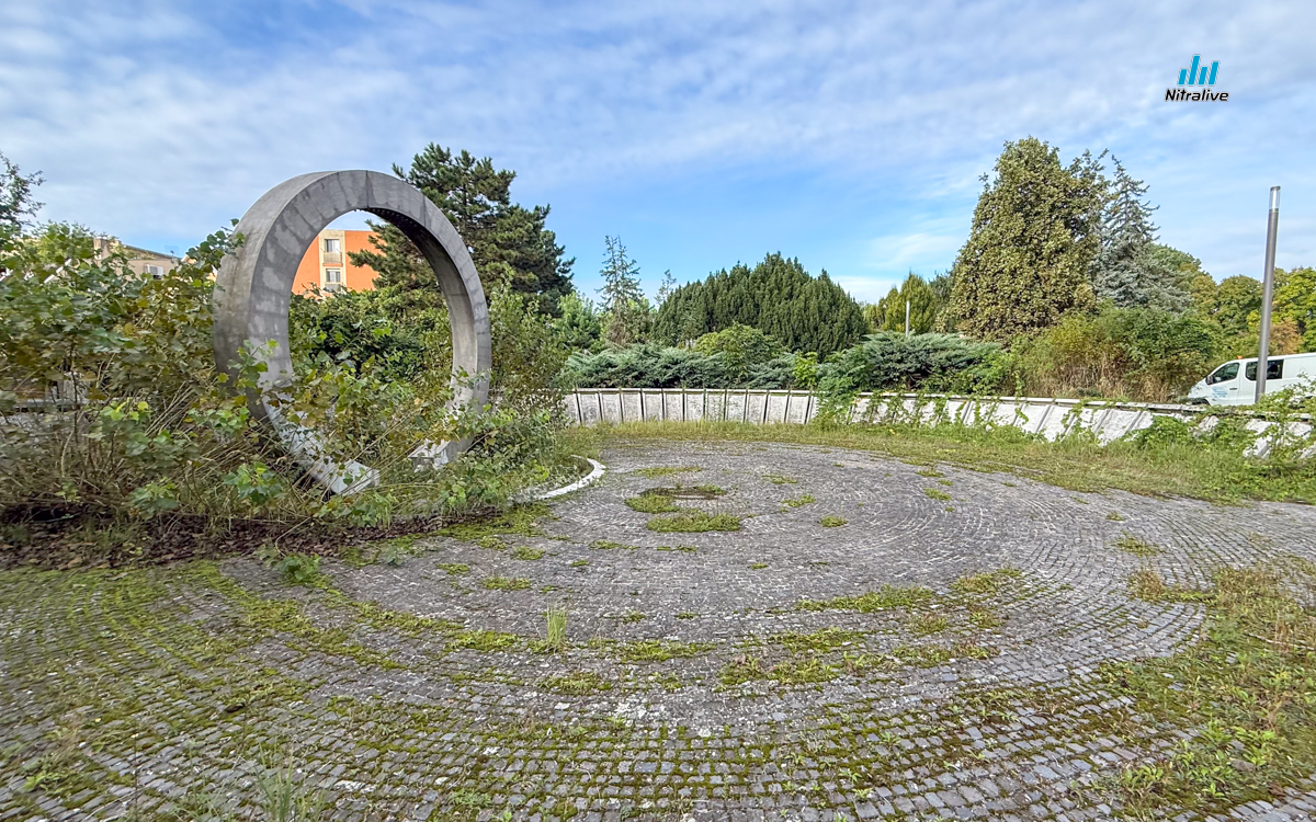 Fontána PKO Nitra, pôvodný stav