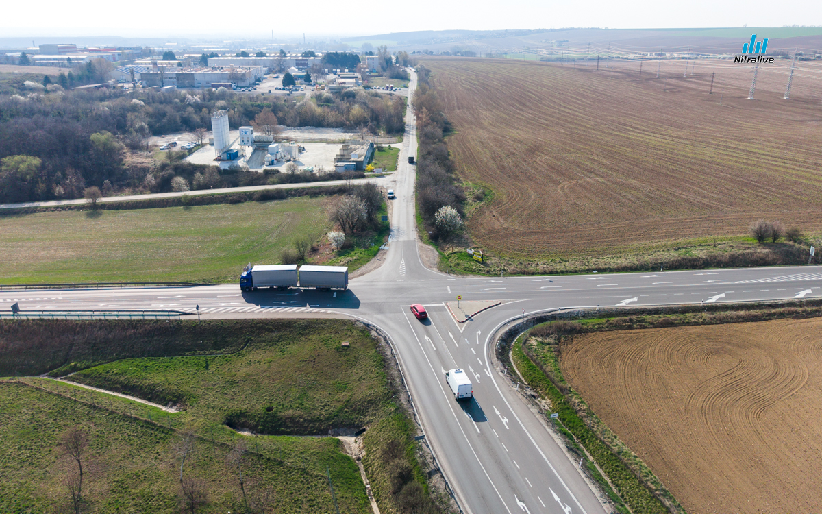 Križovatka R1, juh - Čermáň, Cabajská ulica, 2026