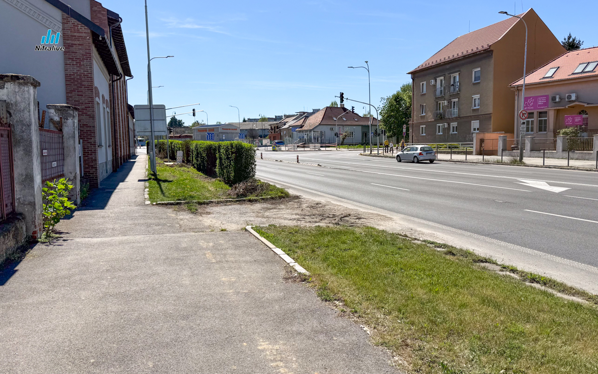Križovatka Štefánikova x Staničná x Rázusova, semafory