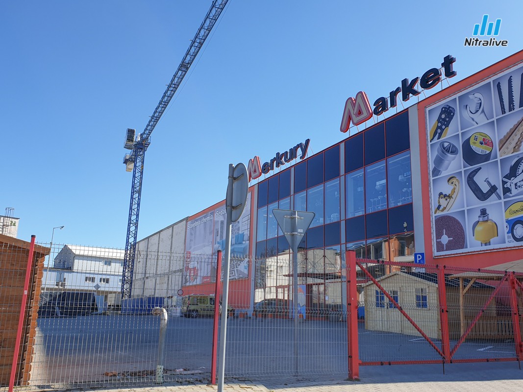 Merkury Market - prístavba, Mlynárce, Nitra, výstavba marec 2020