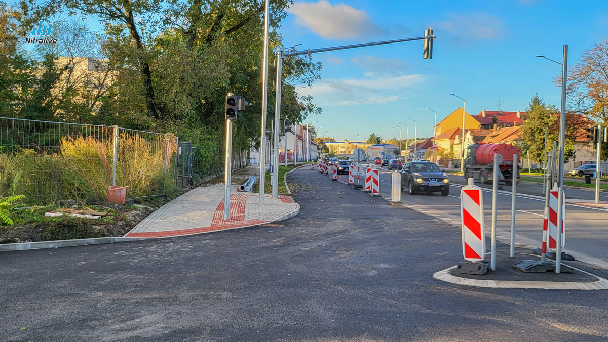 Začali práce na výstavbe križovatky Štefánikova - Nová Nitra