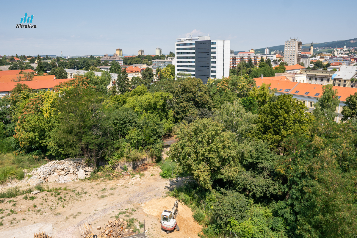 Začali práce na výstavbe križovatky Štefánikova - Nová Nitra