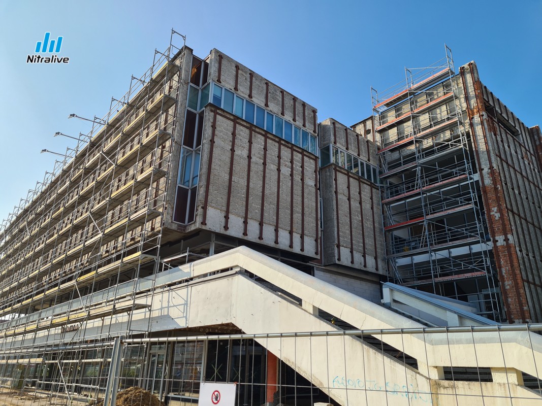 Rekonštrukcia budovy OD Tesco aktuálne (8. november 2020)