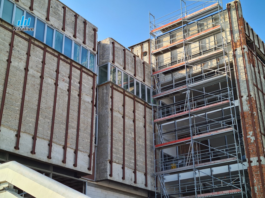 Rekonštrukcia budovy OD Tesco aktuálne (8. november 2020)